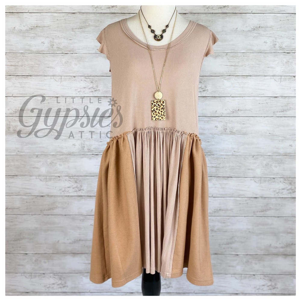 POL Caramel Star Swing Dress - Picture 5 of 12